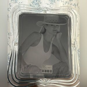 Vintage NEW IN BOX Mikasa Amore Photo Frame With Box! Size 8x10, Tabletop Frame